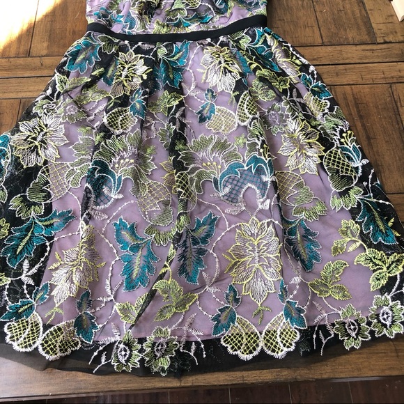 Donna Morgan Embroidered Tulle V-Neck A-Line Dress - Picture 7 of 9